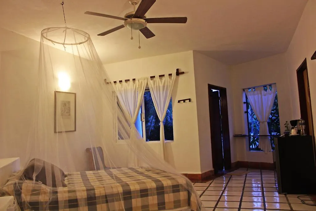 Hotel Que Onda Akumal